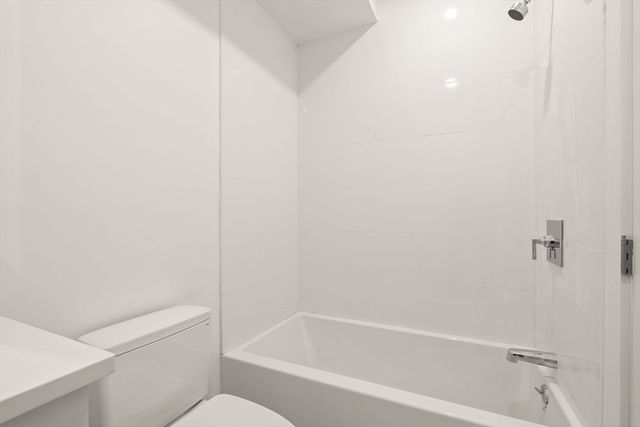 147 W 8th St, Boston, MA 02127