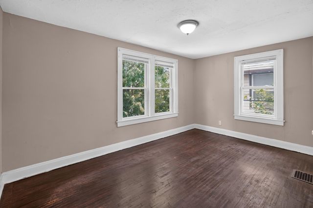 550 Wrexham Avenue, Columbus, OH 43223