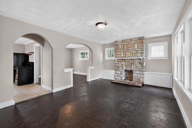 550 Wrexham Avenue, Columbus, OH 43223