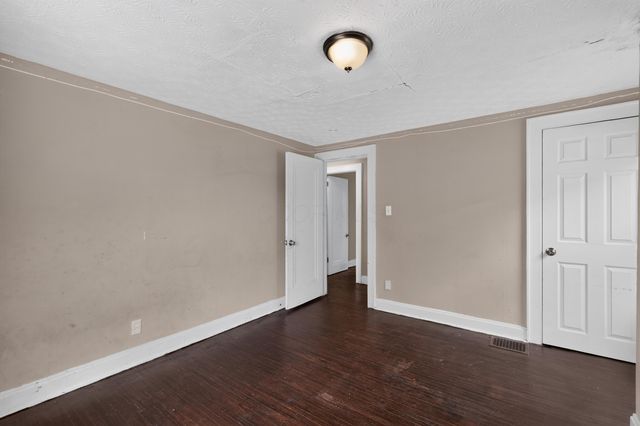 550 Wrexham Avenue, Columbus, OH 43223