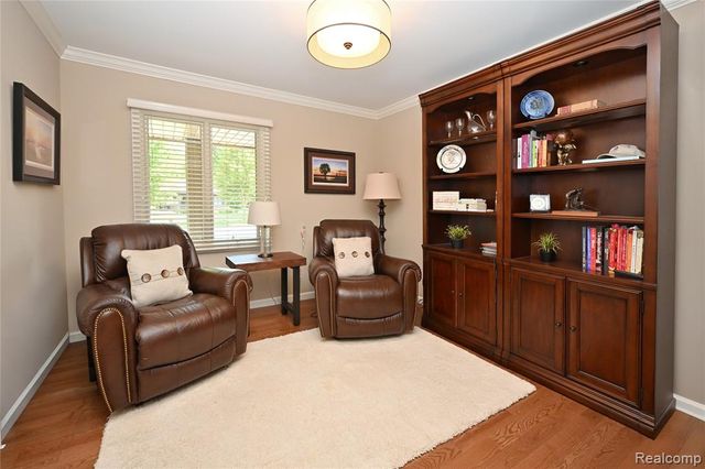 1958 Chancery Drive, Troy, MI 48085