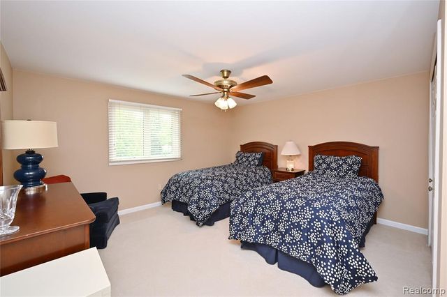 1958 Chancery Drive, Troy, MI 48085