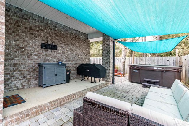 2025 Sunset Pine Way, Gulf Breeze, FL 32563