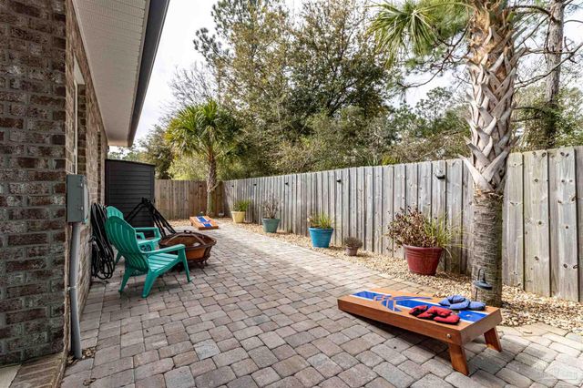 2025 Sunset Pine Way, Gulf Breeze, FL 32563