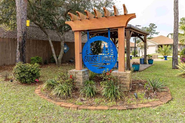 2025 Sunset Pine Way, Gulf Breeze, FL 32563