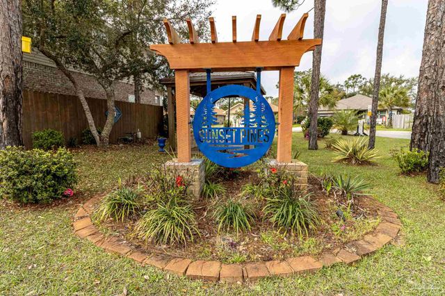 2025 Sunset Pine Way, Gulf Breeze, FL 32563