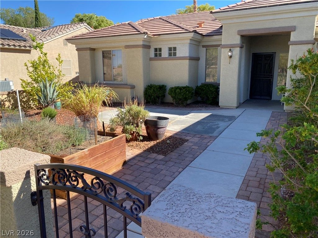 2529 Evansville Avenue, Henderson, NV 89052 — photo 2