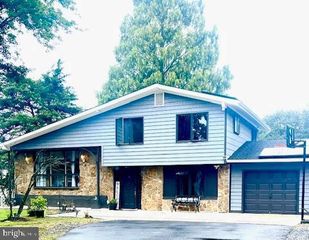 142 JACKSON RD, Berlin, NJ 08009