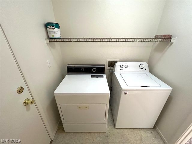 4916 River Splash Avenue, Las Vegas, NV 89131