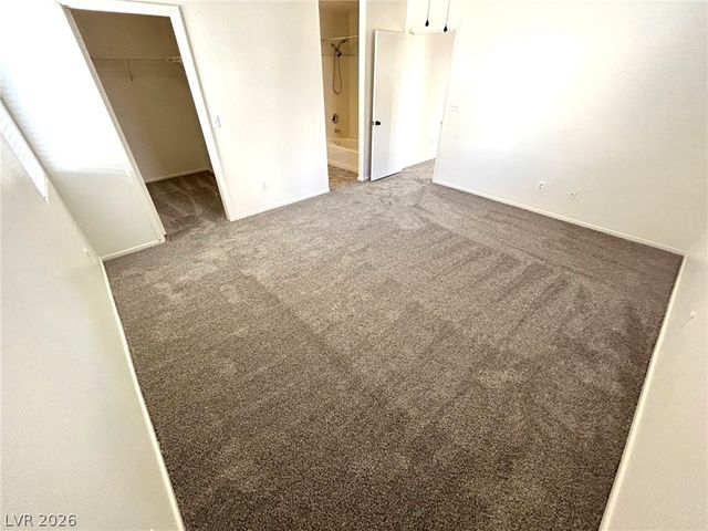4916 River Splash Avenue, Las Vegas, NV 89131