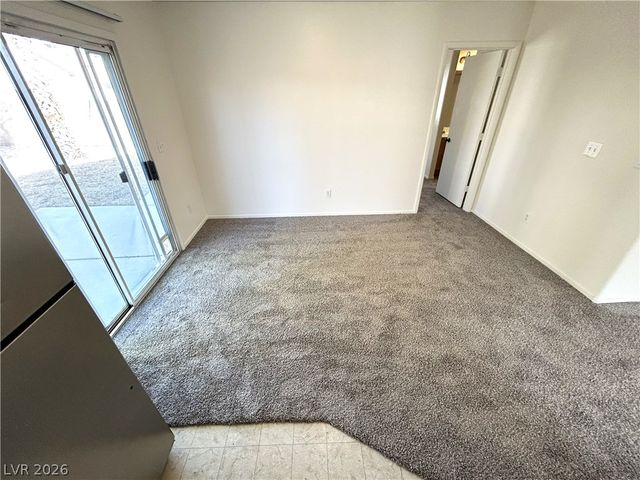 4916 River Splash Avenue, Las Vegas, NV 89131