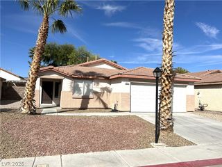 4916 River Splash Avenue, Las Vegas, NV 89131