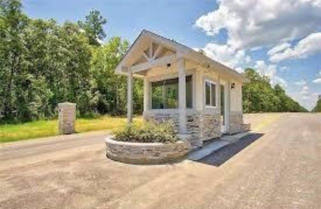 1889 Road 66116, Dayton, TX 77535