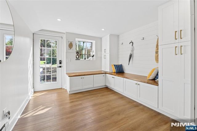 1 John Street, Norwood, NJ 07648