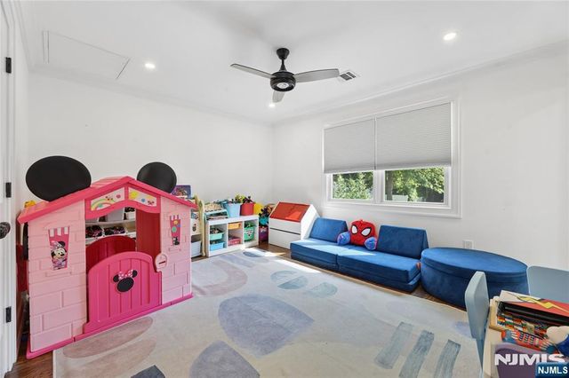 1 John Street, Norwood, NJ 07648