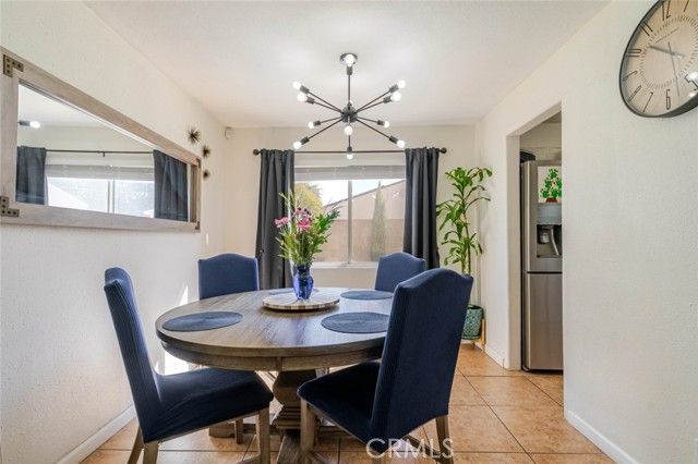 1208 E Avenue R2, Palmdale, CA 93550