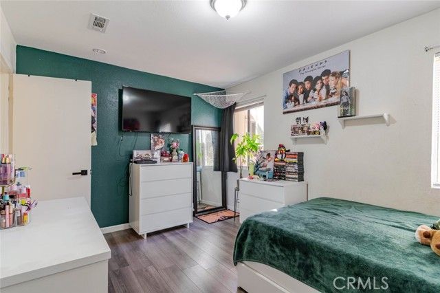 1208 E Avenue R2, Palmdale, CA 93550