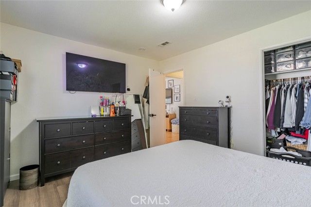 1208 E Avenue R2, Palmdale, CA 93550