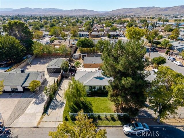1208 E Avenue R2, Palmdale, CA 93550
