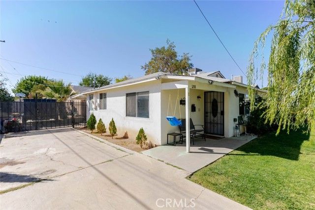 1208 E Avenue R2, Palmdale, CA 93550