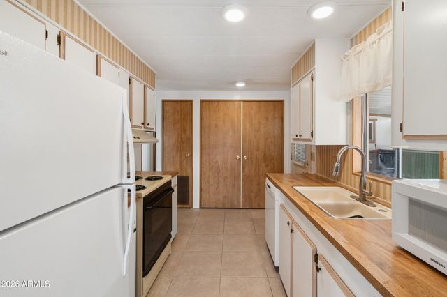 8103 E SOUTHERN Avenue 154, Mesa, AZ 85209