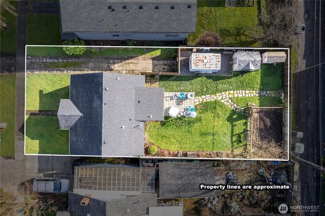 2829 Hemlock Street, Longview, WA 98632