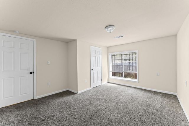 1106 5th Street, Hempstead, TX 77445