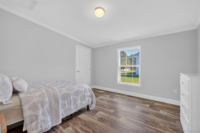 13 Orlando Drive, Poughkeepsie, NY 12603