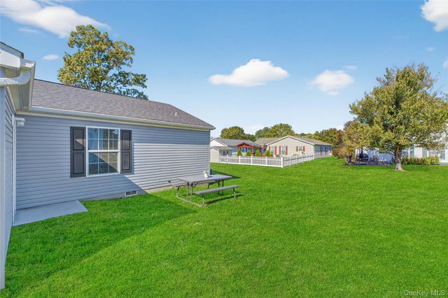 13 Orlando Drive, Poughkeepsie, NY 12603