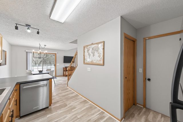 9935 Russell Avenue N 6, Brooklyn Park, MN 55444