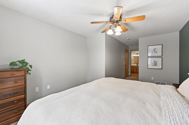 9935 Russell Avenue N 6, Brooklyn Park, MN 55444