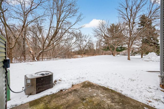 9935 Russell Avenue N 6, Brooklyn Park, MN 55444