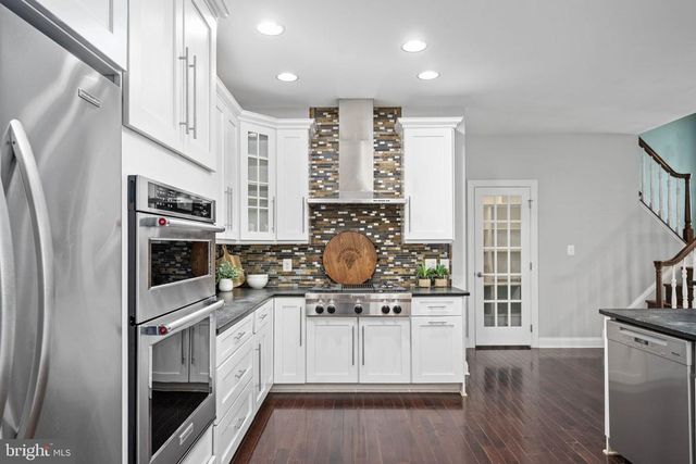 11611 PINE HOLLOW LN, Spotsylvania, VA 22551