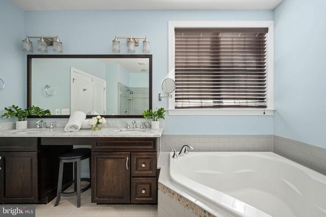 11611 PINE HOLLOW LN, Spotsylvania, VA 22551