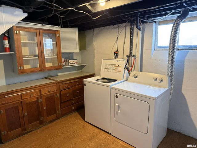 1708 S SPRING Street, Springfield, IL 62704