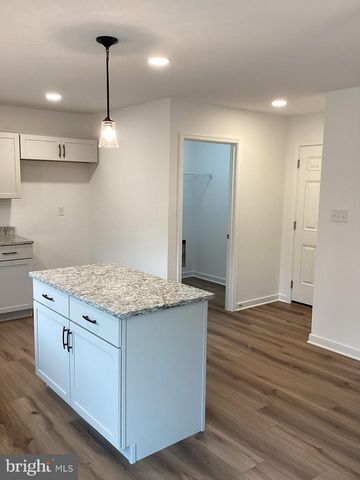 10918 DEERWOOD DR, Mercersburg, PA 17236