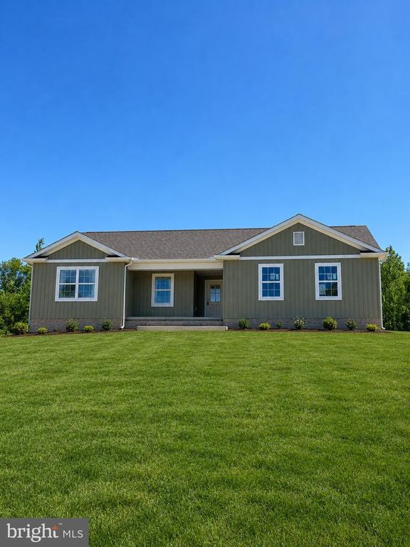 10918 DEERWOOD DR, Mercersburg, PA 17236