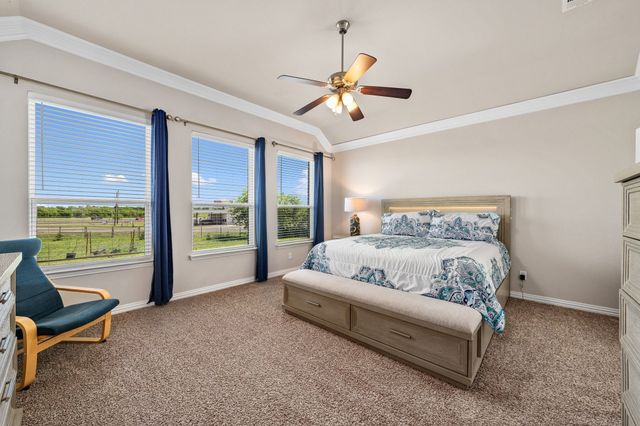 12700 Cold Spring Lane, Ponder, TX 76259
