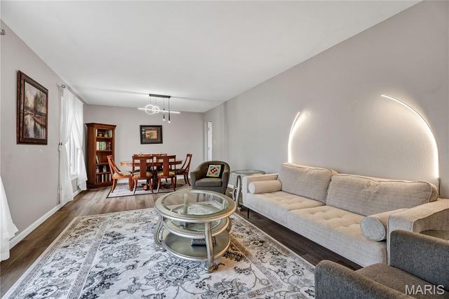 1308 Dautel Lane, St Louis, MO 63146