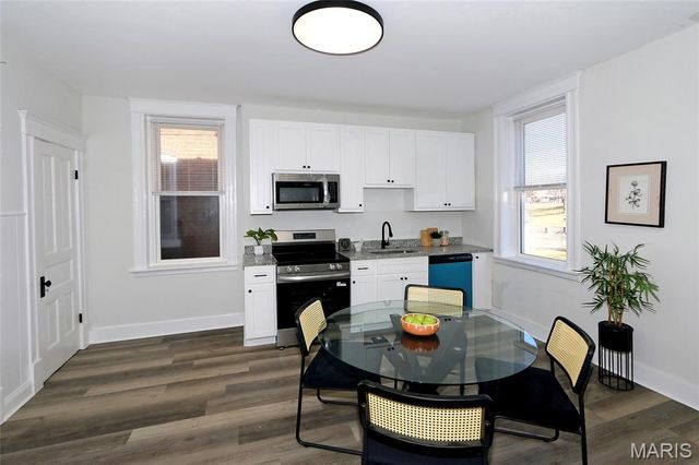 5614 S Compton Avenue, St Louis, MO 63111