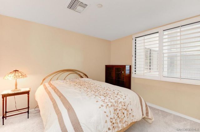 1125 Pacific Beach Dr 204, San Diego, CA 92109