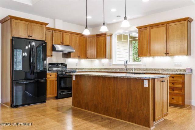 6294 Aldona Circle, Anchorage, AK 99504