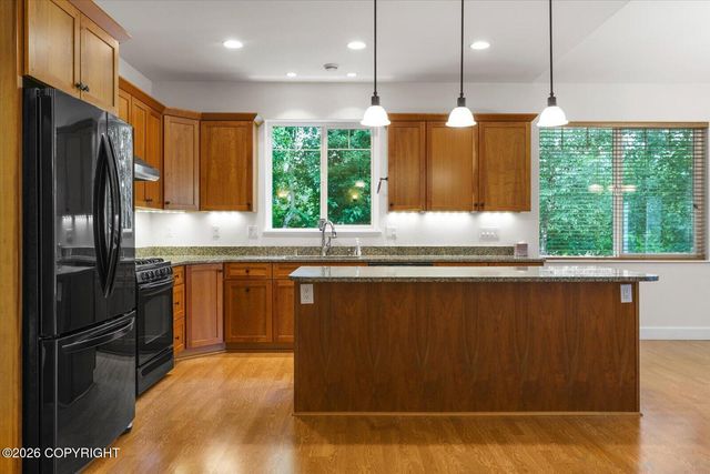 6294 Aldona Circle, Anchorage, AK 99504