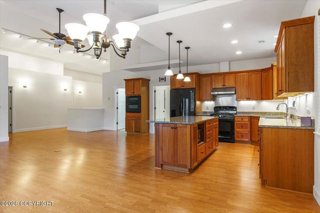 6294 Aldona Circle, Anchorage, AK 99504