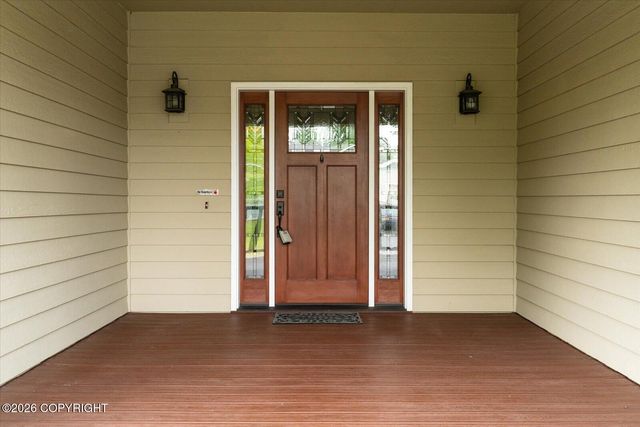 6294 Aldona Circle, Anchorage, AK 99504