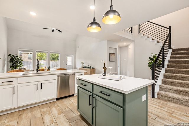 1707 Lawnside Rd, San Antonio, TX 78245