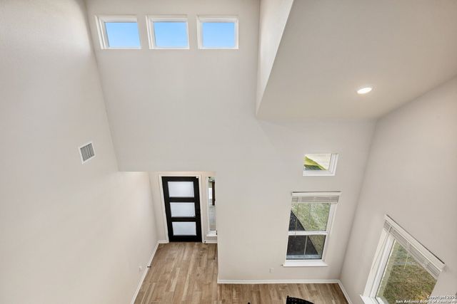 1707 Lawnside Rd, San Antonio, TX 78245