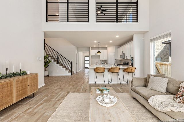 1707 Lawnside Rd, San Antonio, TX 78245