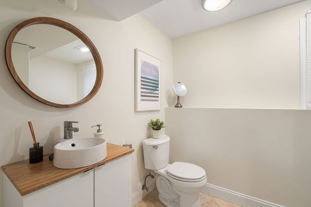34 Parker Rd, Framingham, MA 01702
