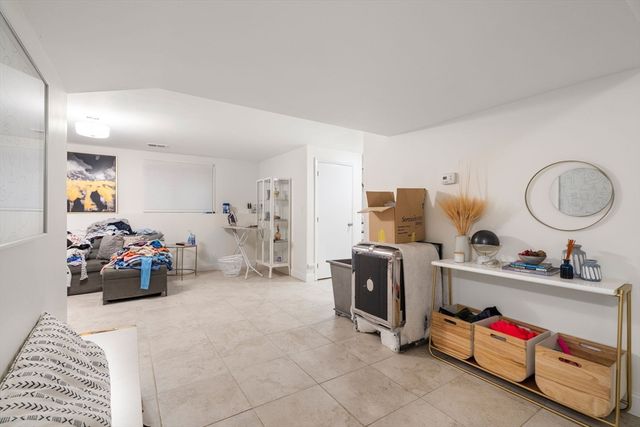 34 Parker Rd, Framingham, MA 01702